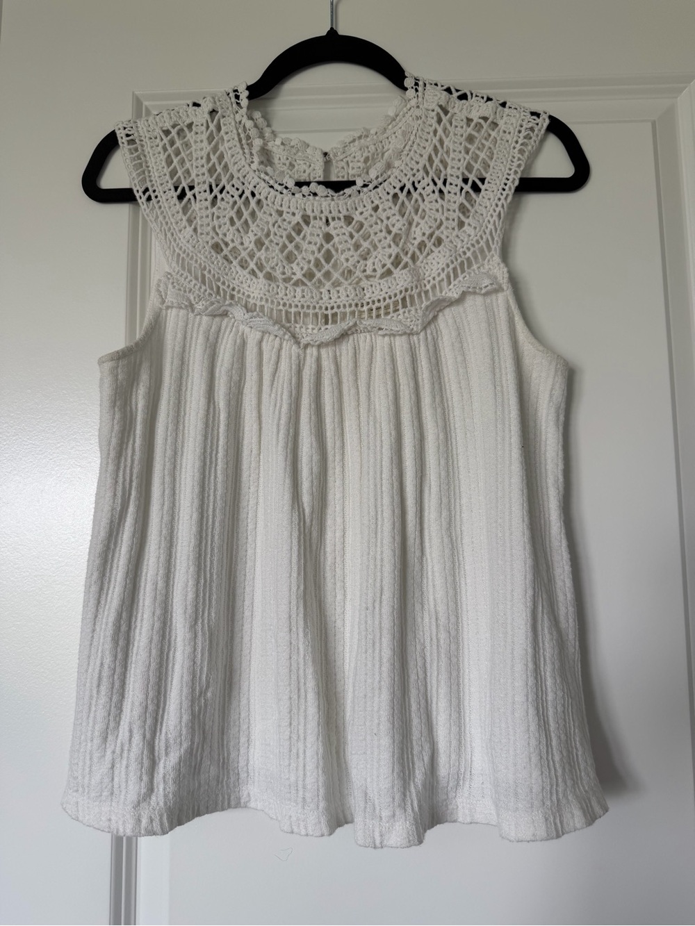 Anthropologie Meadow Rue Sierra White Crochet Lace Tank Top - Medium